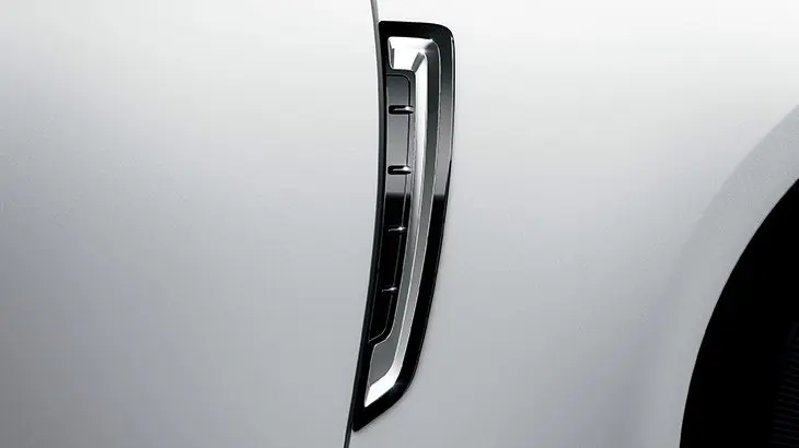 Modellista Fender Garnish for Toyota 2018~