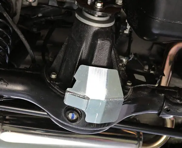 APIO Rear Differential Skid Guard for JIMNY