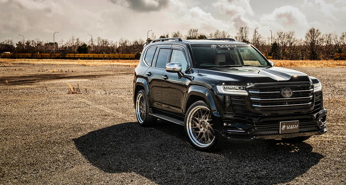 Double EIGHT Body Kit for Toyota Landcruiser 300