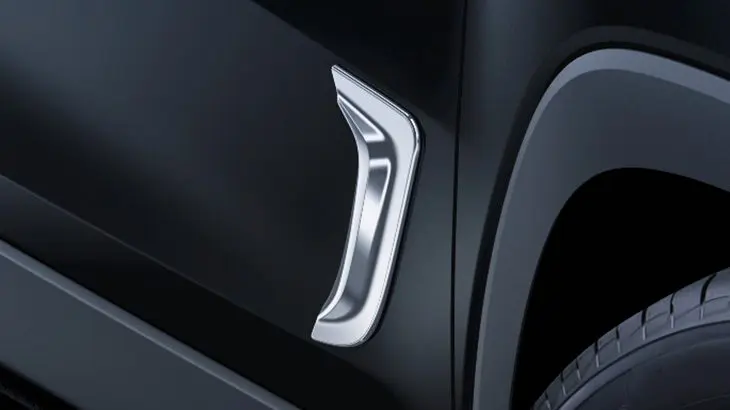 Modellista Side Garnish for Corolla Cross 2021