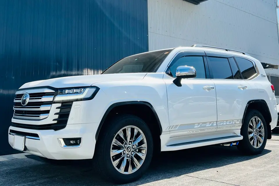 V-Vision Aero Body Parts for Toyota Landcruiser 300