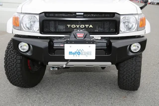 MOTORAGE Sport Bumper Type 2 for Land Cruiser 70
