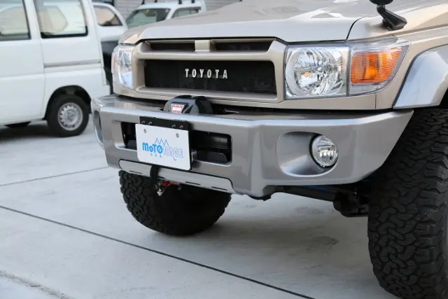 MOTORAGE Sport Bumper Type 1 for Land Cruiser 70