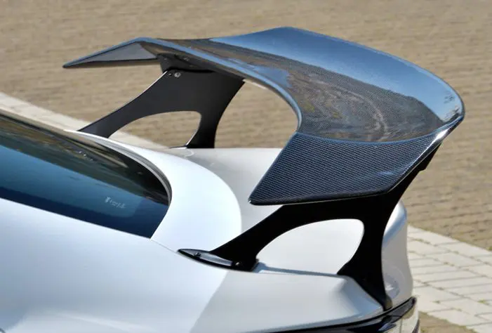 GT Wing (ARTISAN SPIRITS x VOLTEX) for C10 LEXUS RC