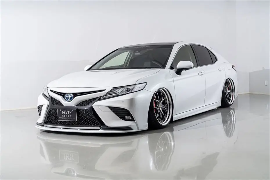 Aimgain Pure VIP SPORT Body Kit for Toyota Camry 70 Early Edition
