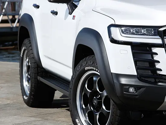 ELFORD 40mm Wide Over fenders for Landcruiser 300 GR Sport