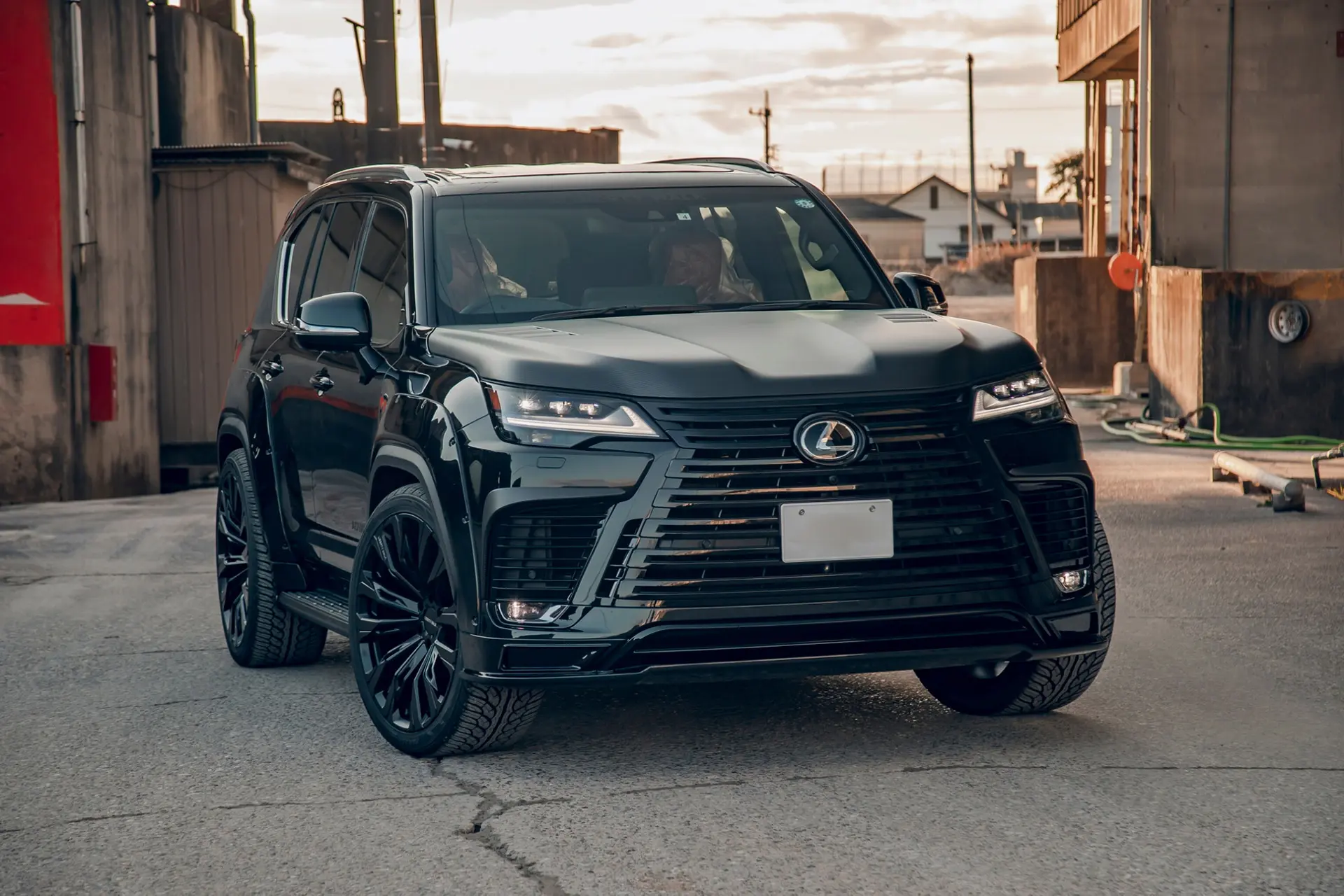 LIBERTY WALK Body Kit for LEXUS LX 600