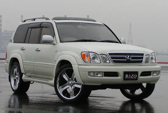 Elford 30mm Over fender for Landcruiser 100 Cygnus