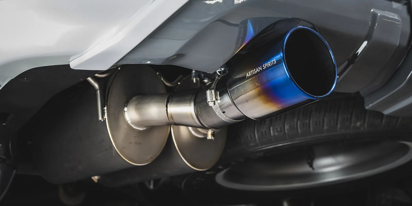 ARTISAN FULL TITANIUM EXHAUST SYSTEM 1TAIL FOR Toyota LAND CRUISER 300