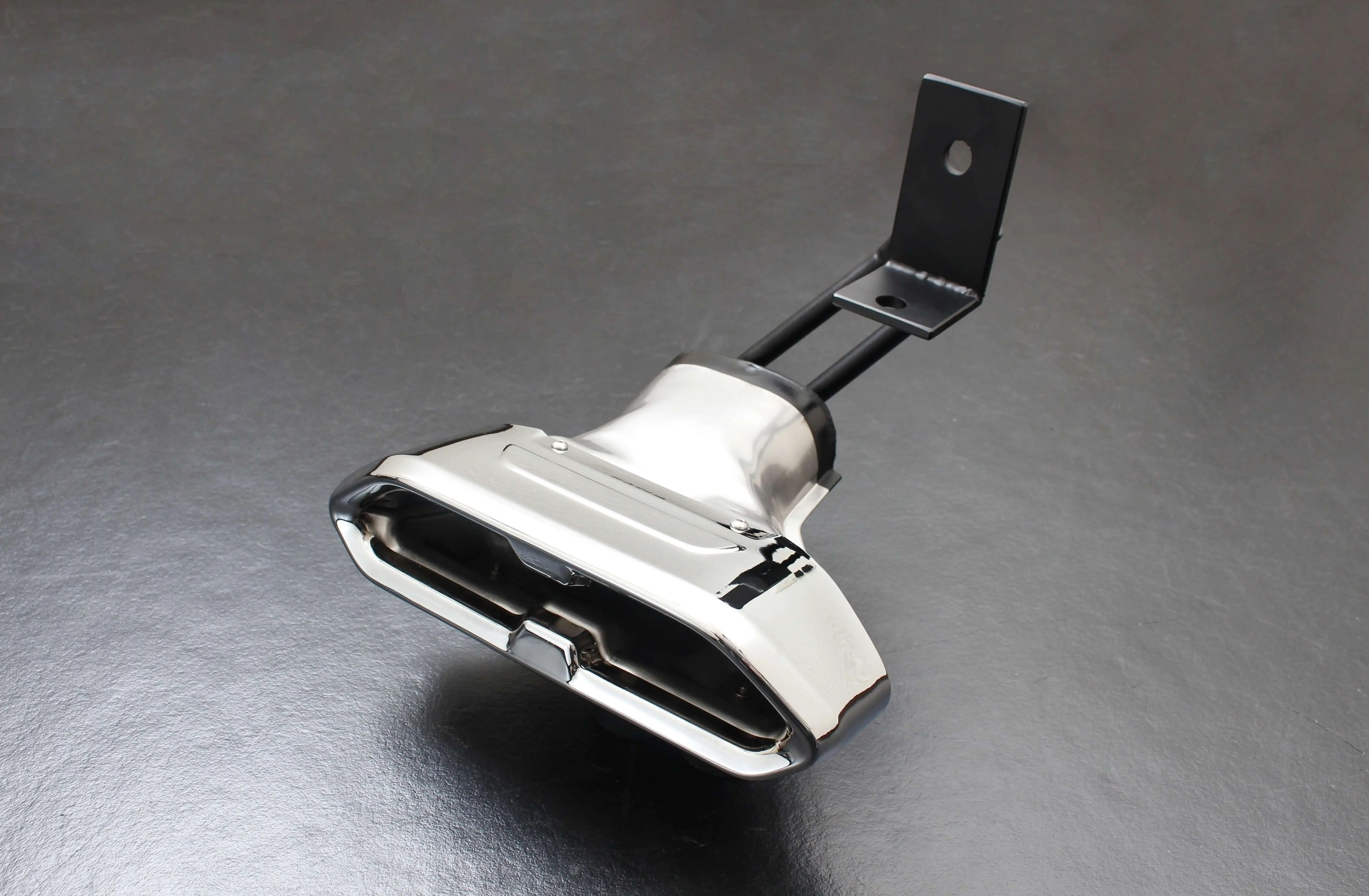 SENSE Brand Muffler Cutter for Landcruiser 300 ZX Modellista