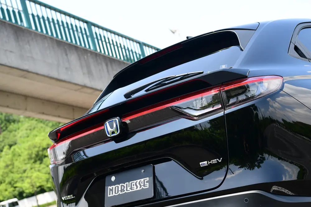 NOBLESSE Rear Wing for Honda Vezel 2021~