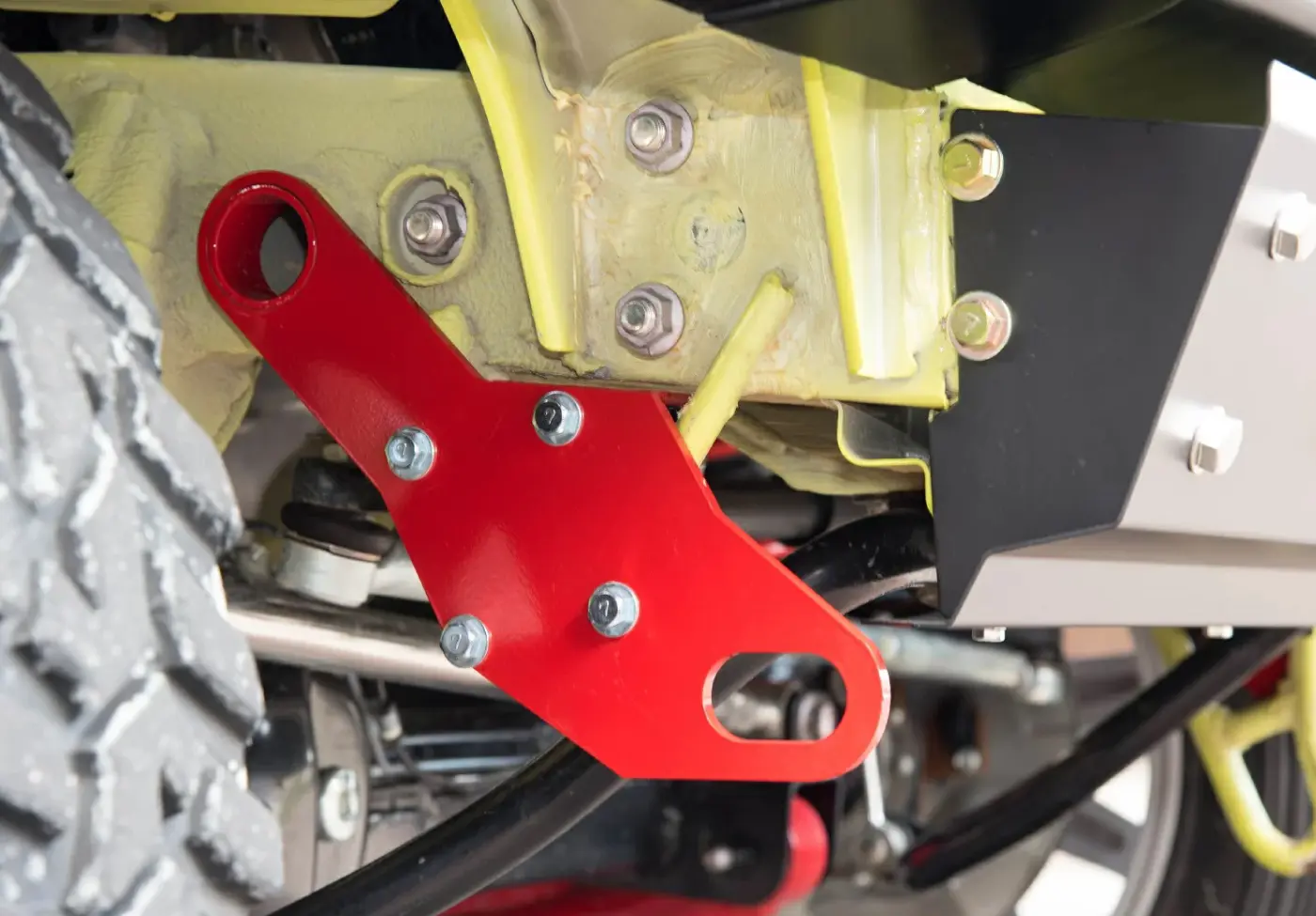 High Bridge Front Right Towing Hook for Jimny JB64/JB74W