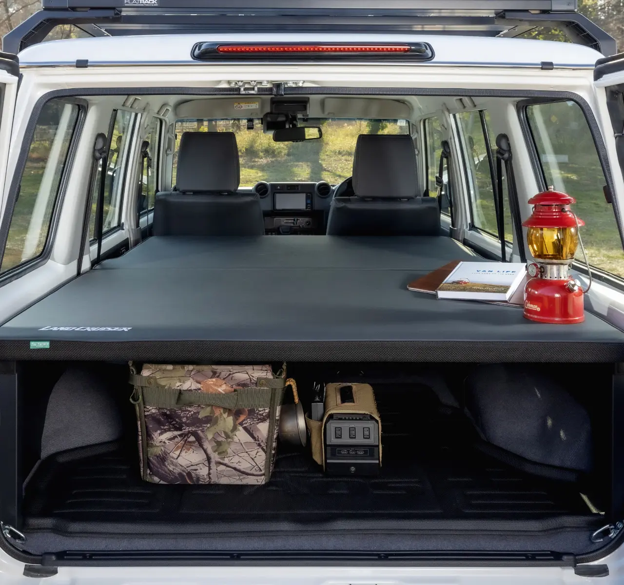 TOY-FACTORY TOYOTA LIMITED BED KIT for LANDCRUISER 70