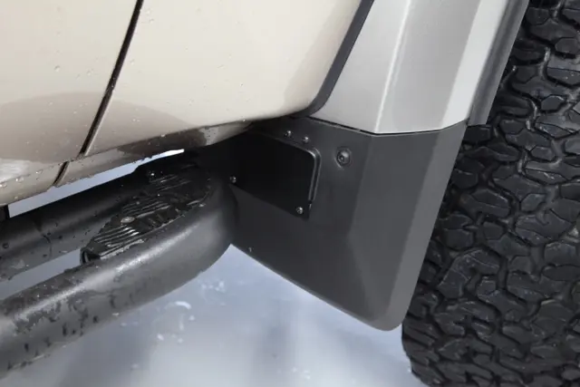 MOTORAGE Front Mud Flap for Land Cruiser 70