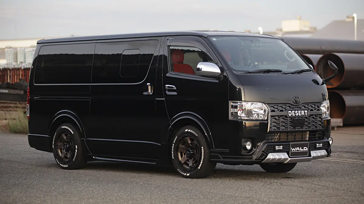 WALD DESERT LINE Body Kit for Toyota HIACE Type IV