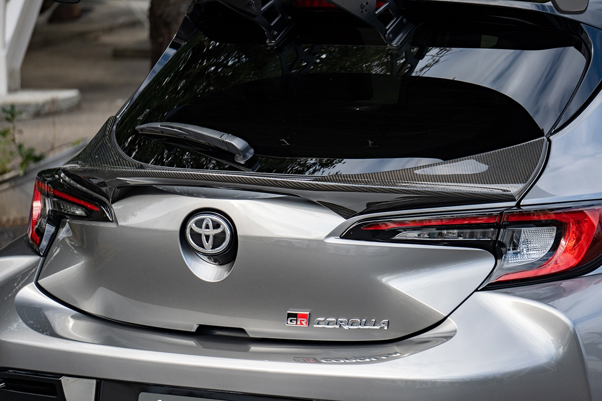 SARD GT1 REAR GATE SPOILER FOR GR COROLLA