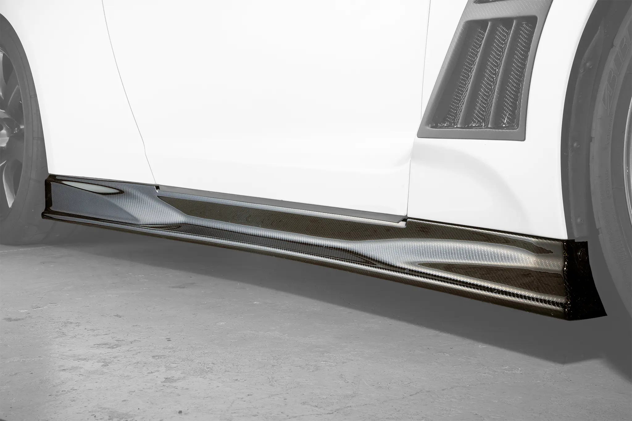 TOPSECRET Side Diffuser Ver 2.0 for R35 GT-R