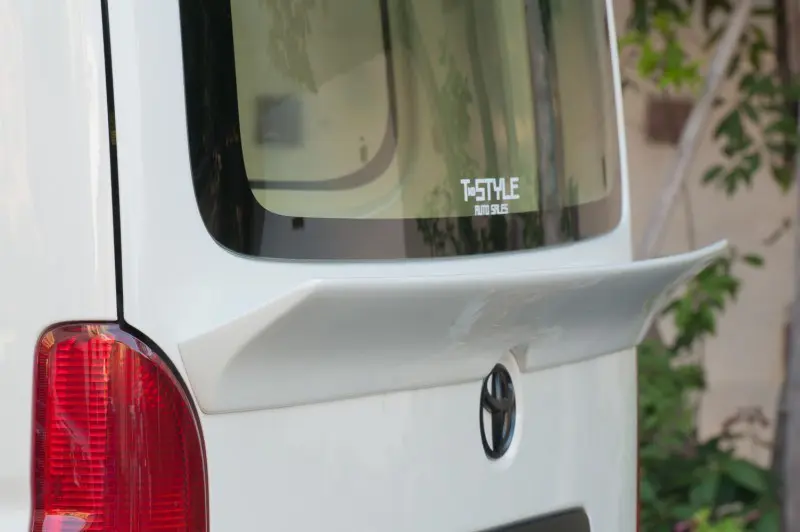 T-STYLE DUCKTAIL for Toyota HIACE Type 3 & 4