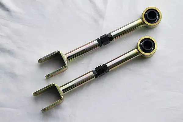 TOPSECRET TS tension Arm for R35 GT-R