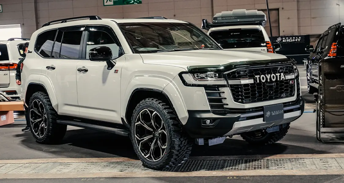 Double EIGHT Body Kit for Toyota Landcruiser 300 GR Sport