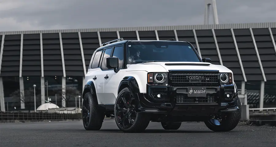 DOUBLE EIGHT BODY KIT for LAND CRUISER 250