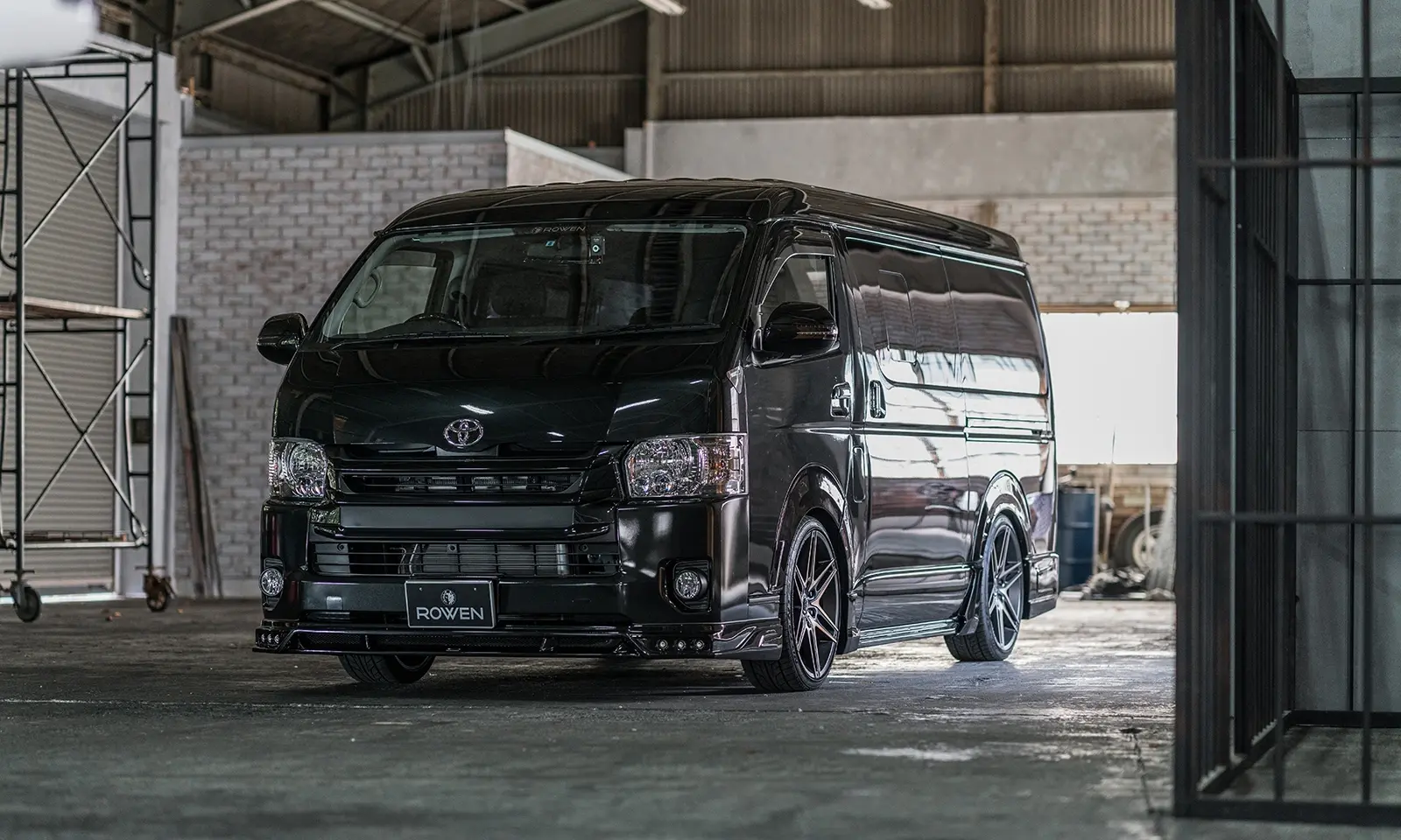 ROWEN Body Kit for Toyota HIACE 200 Wide Type 4/5/6/7