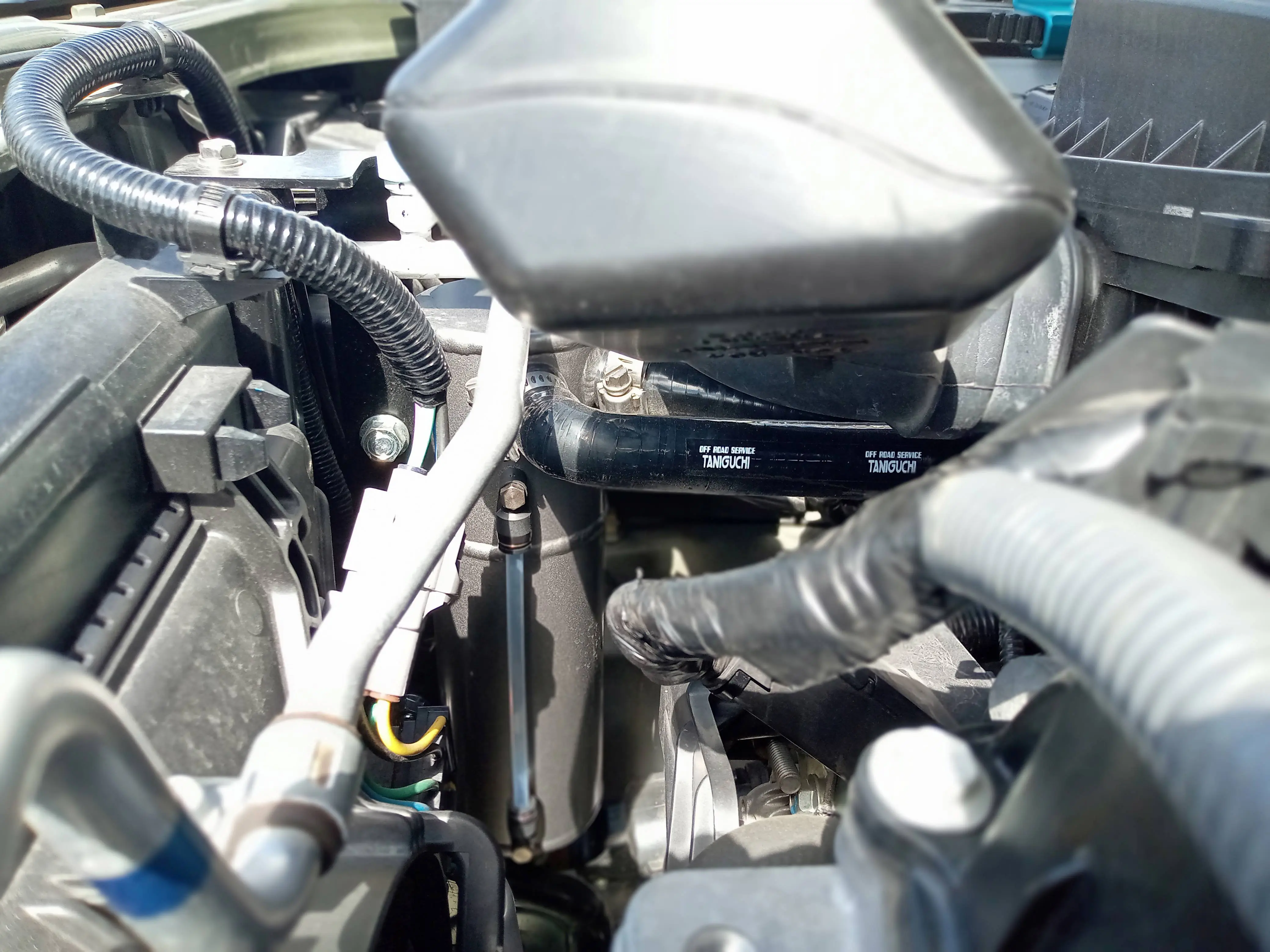 TANIGUCHI Oil Separator Tank for SUZUKI JIMNY JB74