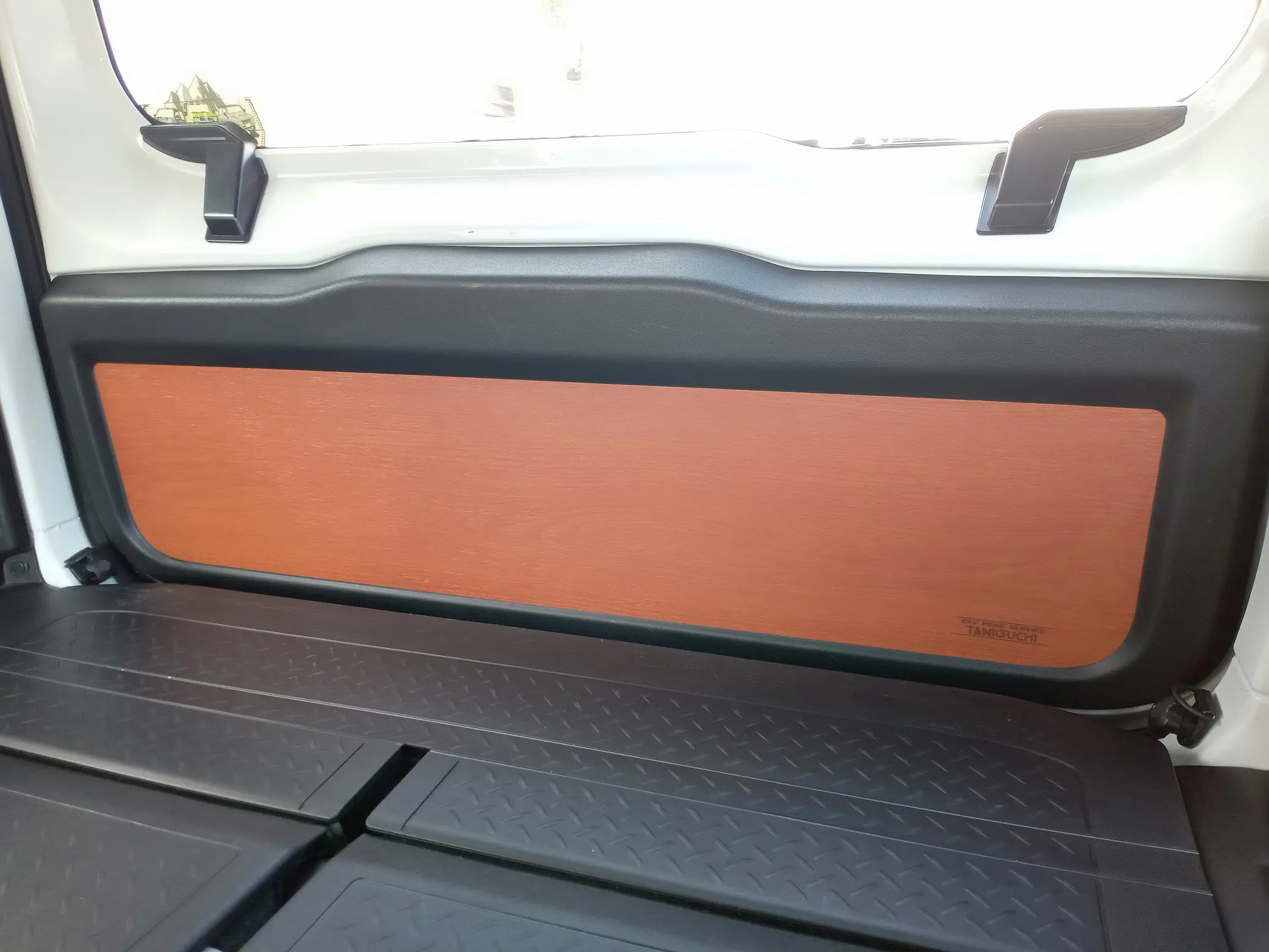 TANIGUCHI Back Door Magical Art Wood Door Panel for SUZUKI JIMNY JB64/74/JC74