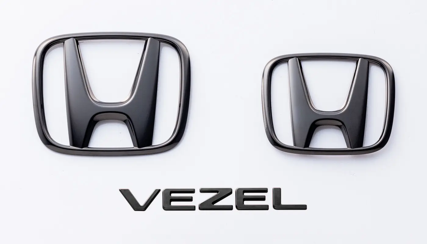 HONDA GENUINE BLACK EMBLEM SET FOR VEZEL 2024~