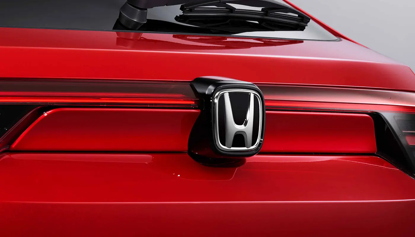 HONDA GENUINE REAR COMBINATION GARNISH FOR VEZEL 2024~