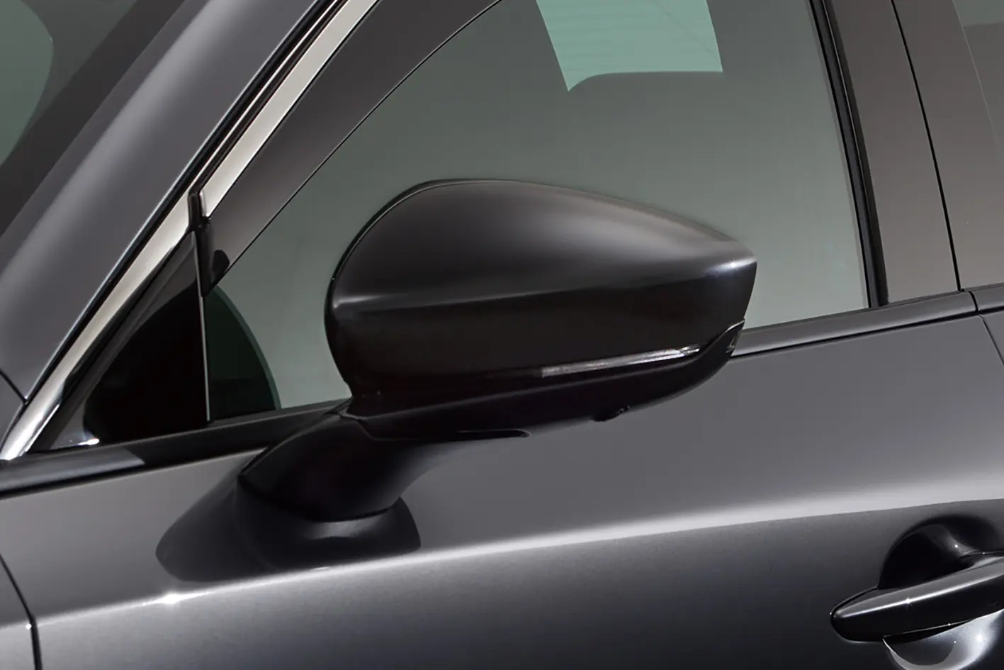 MAZDA GENUINE DOOR MIRROR GARNISH FOR MAZDA3 SEDAN