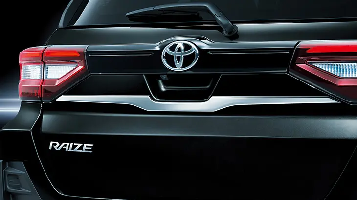 MODELLISTA BACK DOOR GARNISH FOR TOYOTA RAIZE
