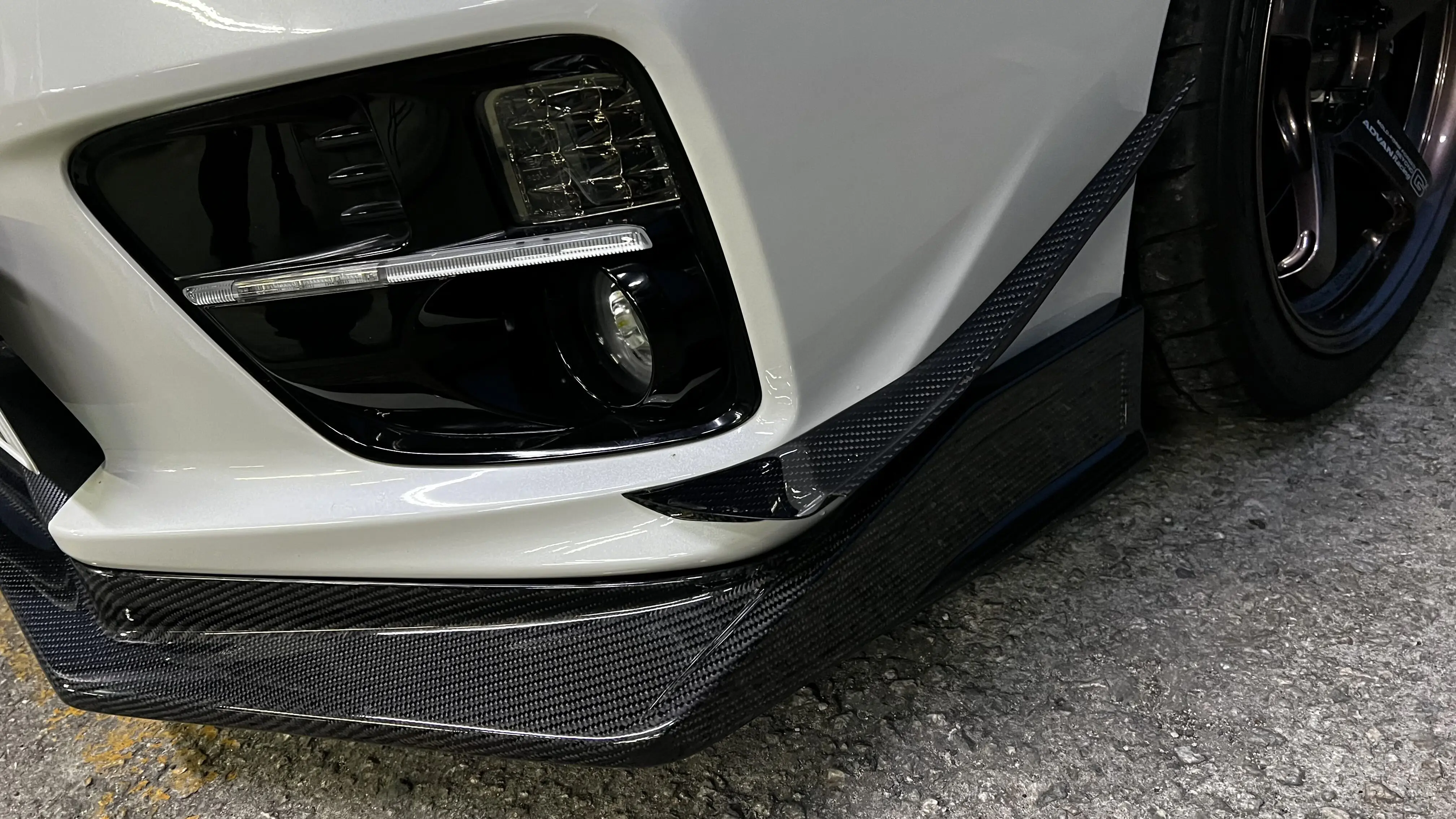KONDO-ENGINEERING TAKUMI PROJECT CARBON FIBER LIP SPOILER (CIRCUIT SPEC) FOR SUBARU WRX STI / S4