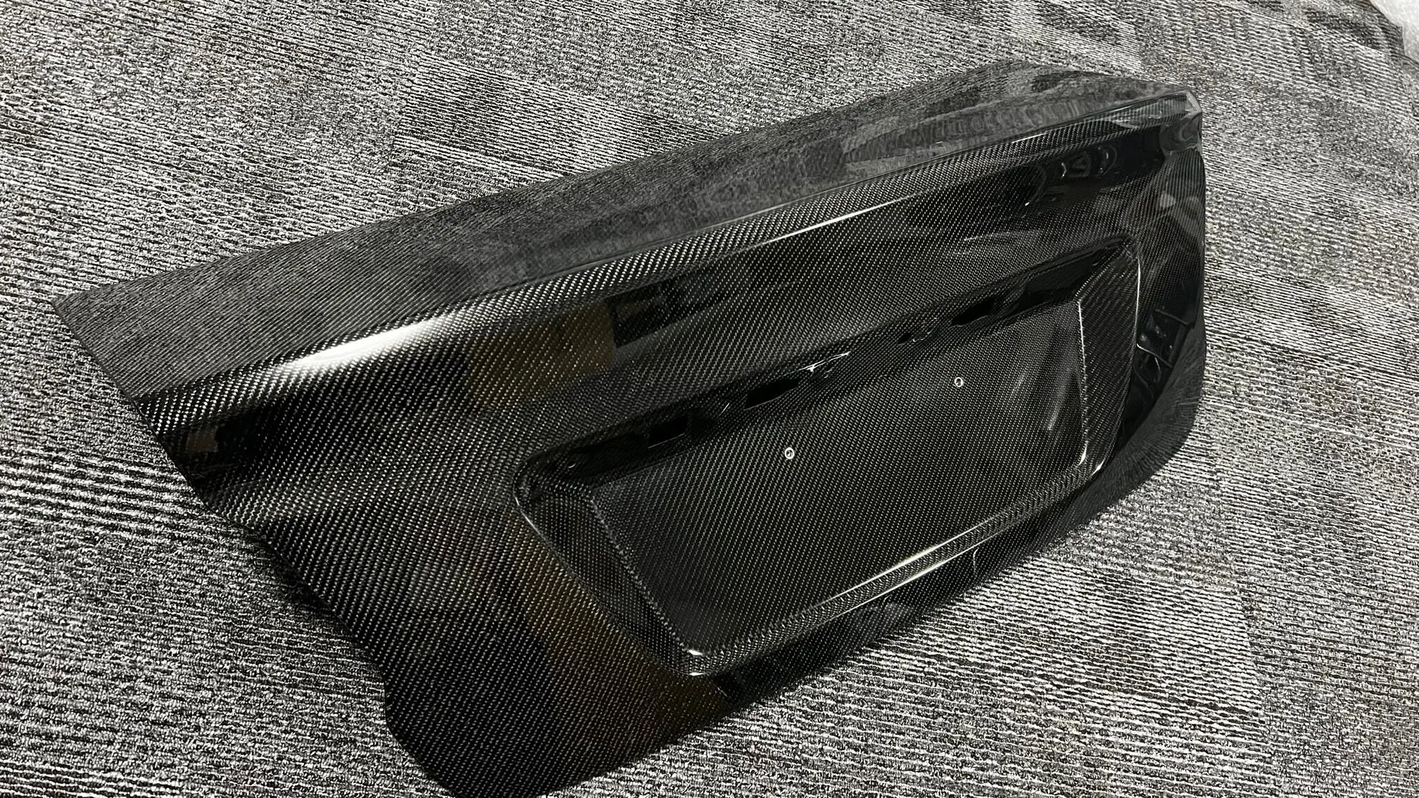 KONDO-ENGINEERING TAKUMI PROJECT HARD CARBON TRUNK FOR WRX STI / WRX S4