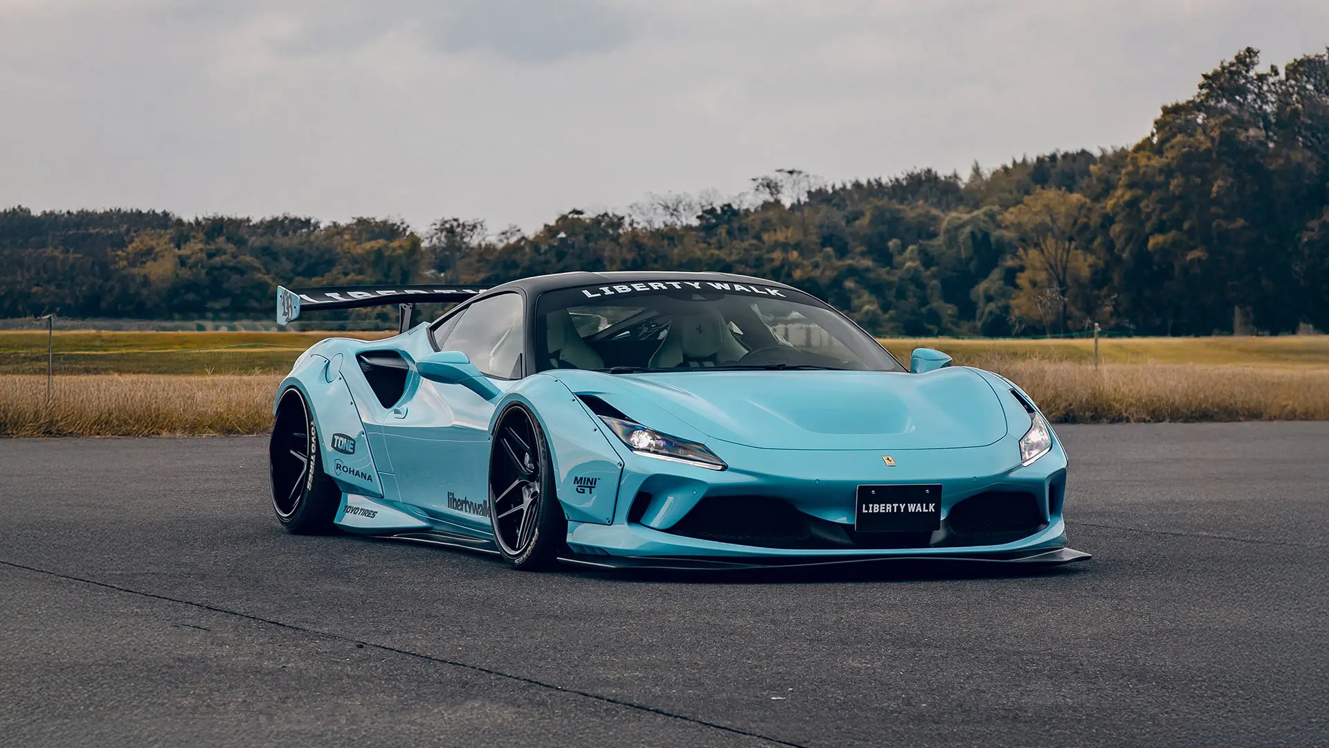LB-WORKS COMPLETE BODY KIT FOR FERRARI F8 TRIBUTO