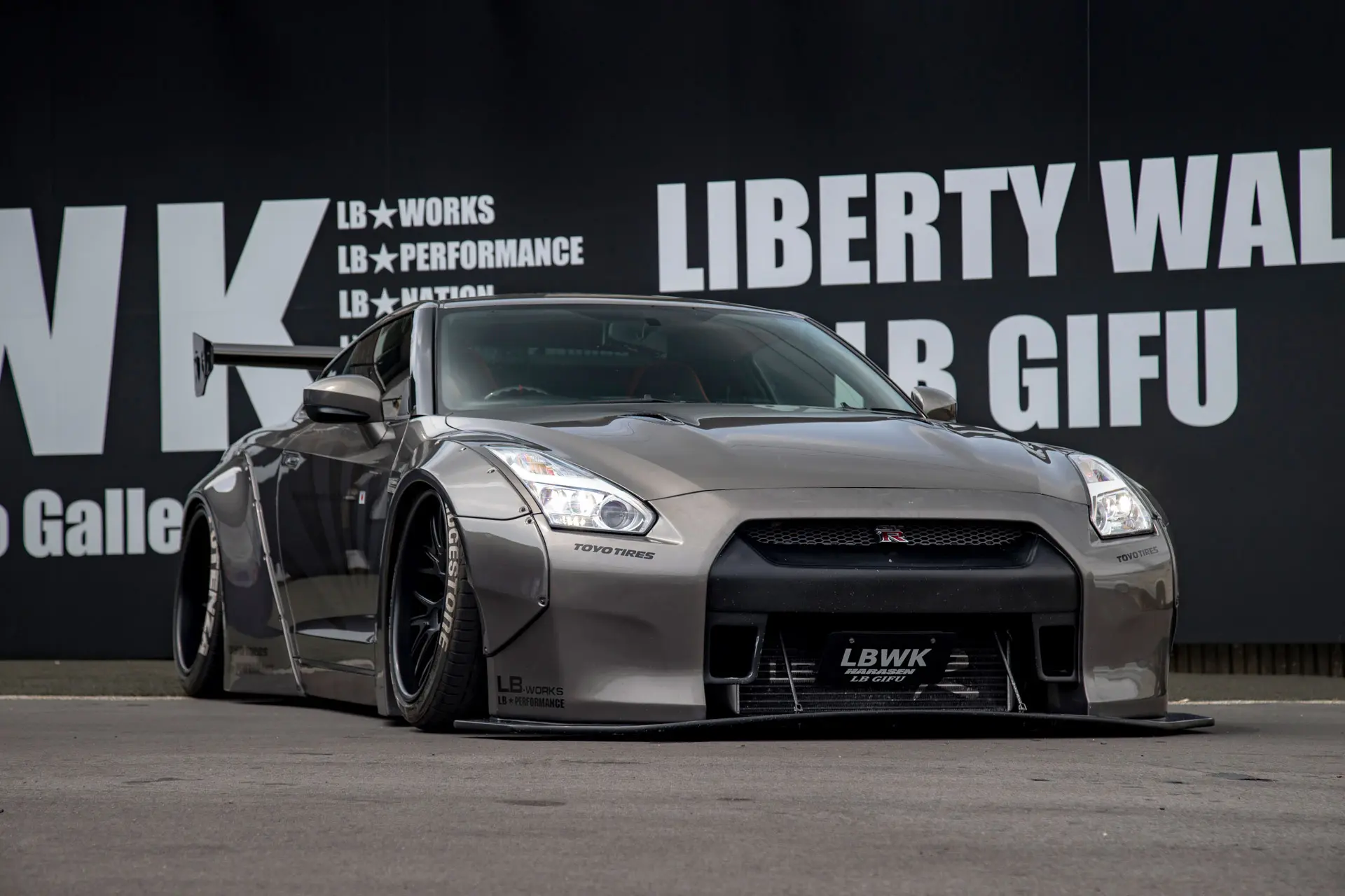 LB-WORKS COMPLETE BODY KIT TYPE 1 FOR NISSAN GT-R R35