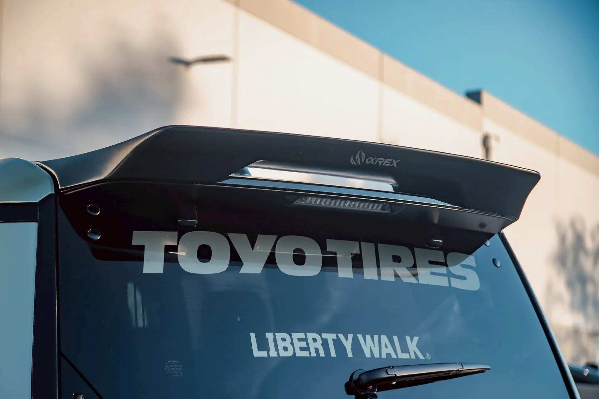 LIBERTY WALK LB-WORKS LB REAR WING FOR TOYOTA LAND CRUISER 250