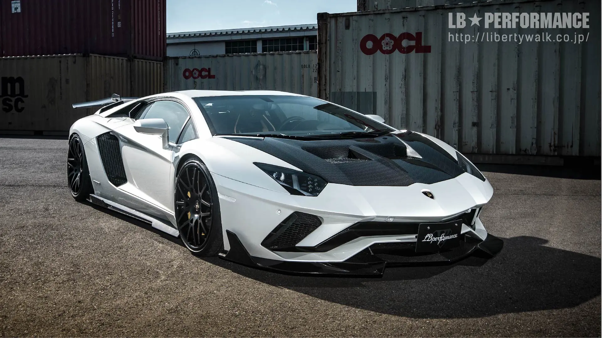 LB★PERFORMANCE COMPLETE BODY KIT FOR LAMBORGHINI AVENTADOR S