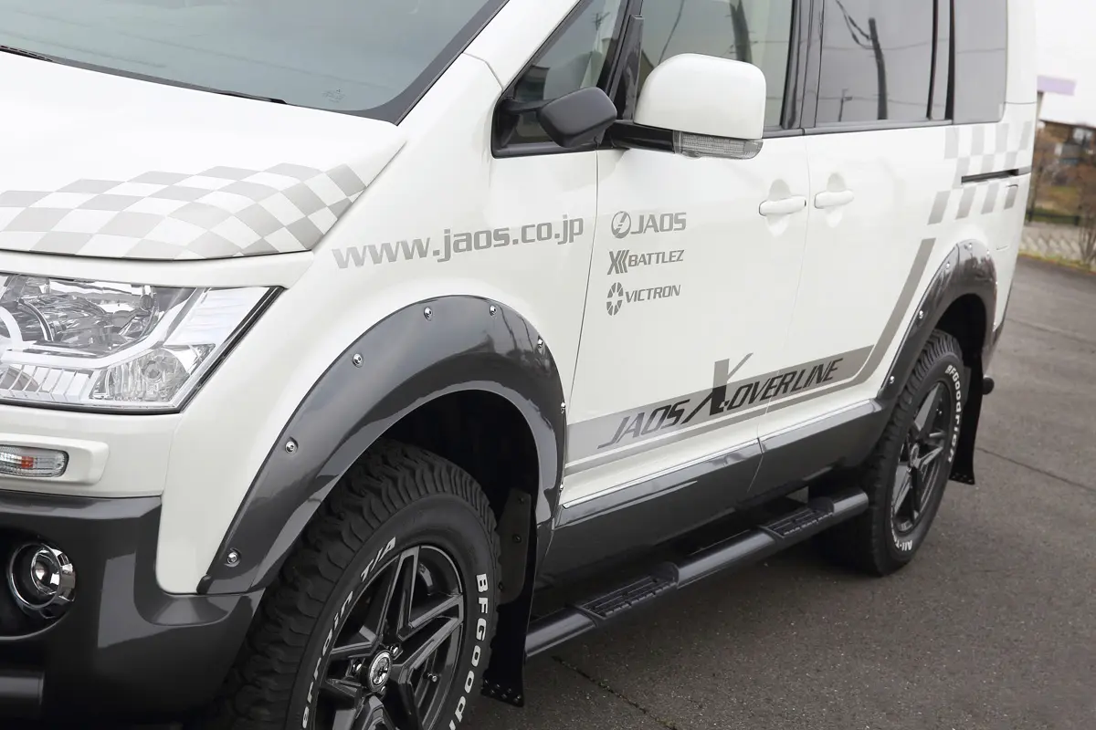 JAOS 9MM Fender Garnish Type-X For Delica D:5 2007.01-2019.10