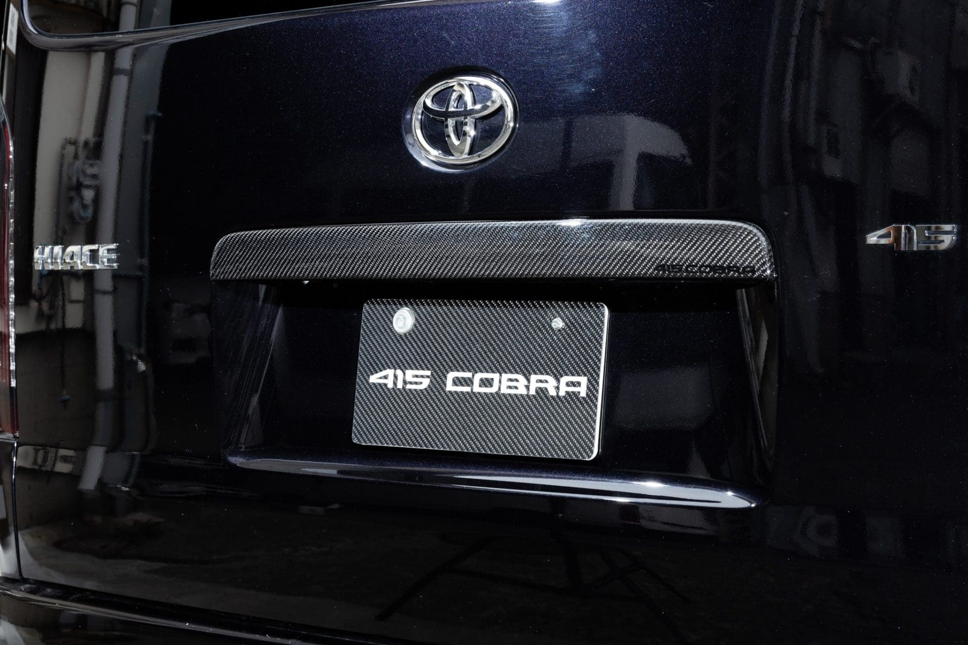 415COBRA Rear Gate Carbon Garnish for HIACE I~VI