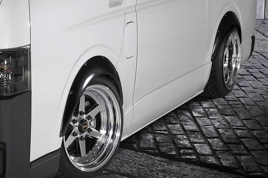 FABULOUS Front 25mm Rear 25mm Over Fenders for Hiace 200 Series