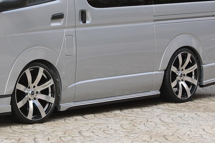 FABULOUS Front 13mm Rear 13mm Over Fenders for Hiace 200 Series