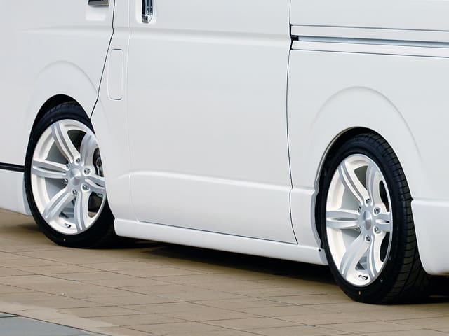 415COBRA CLEAN LOOK Side Step for HIACE I~VI