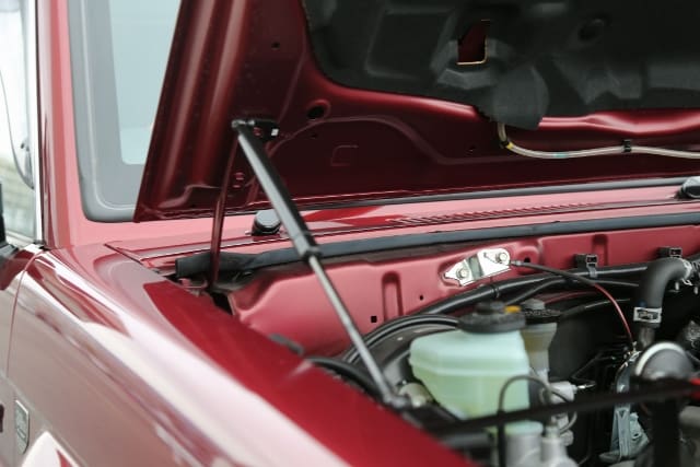 MOTORAGE Carbon Bonnet Damper for Land Cruiser 70