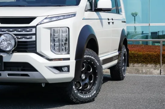 KADDIS 30MM AR4 Over Fender for Delica D:5 Later