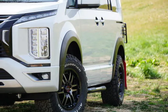 KADDIS 9MM Over Fender for Delica D:5 Later